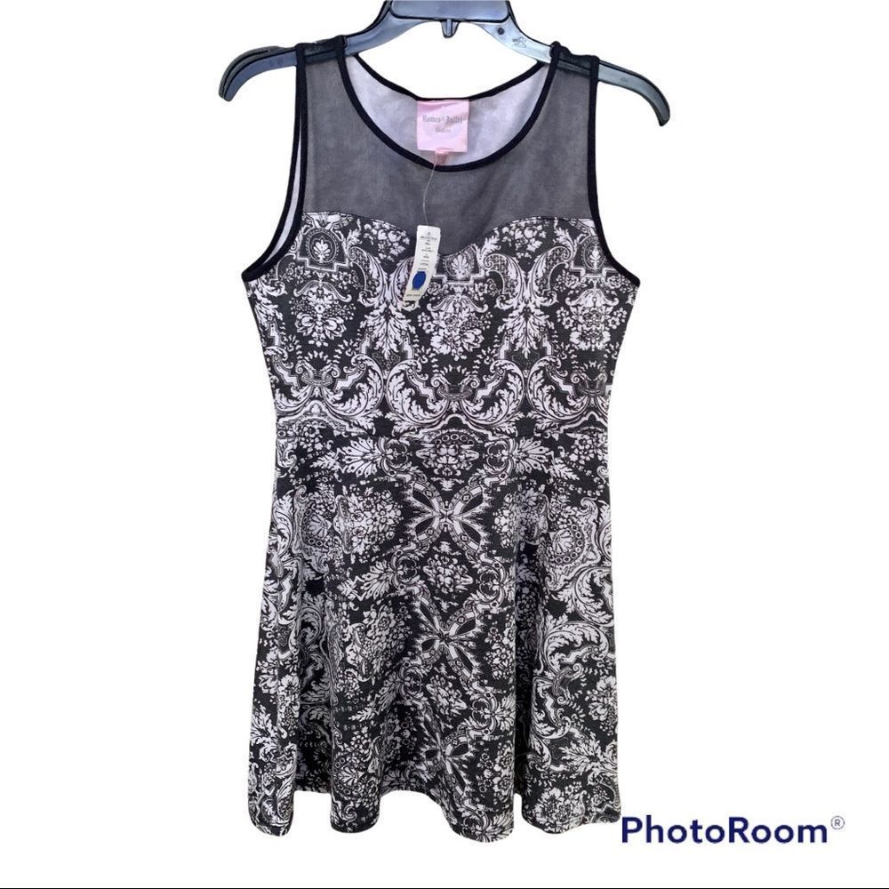 Black and White Romeo & Juliet Couture Dress